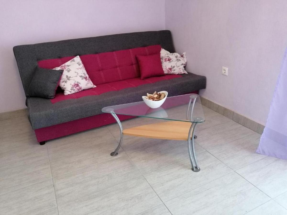 Apartments Katarina Віс Екстер'єр фото
